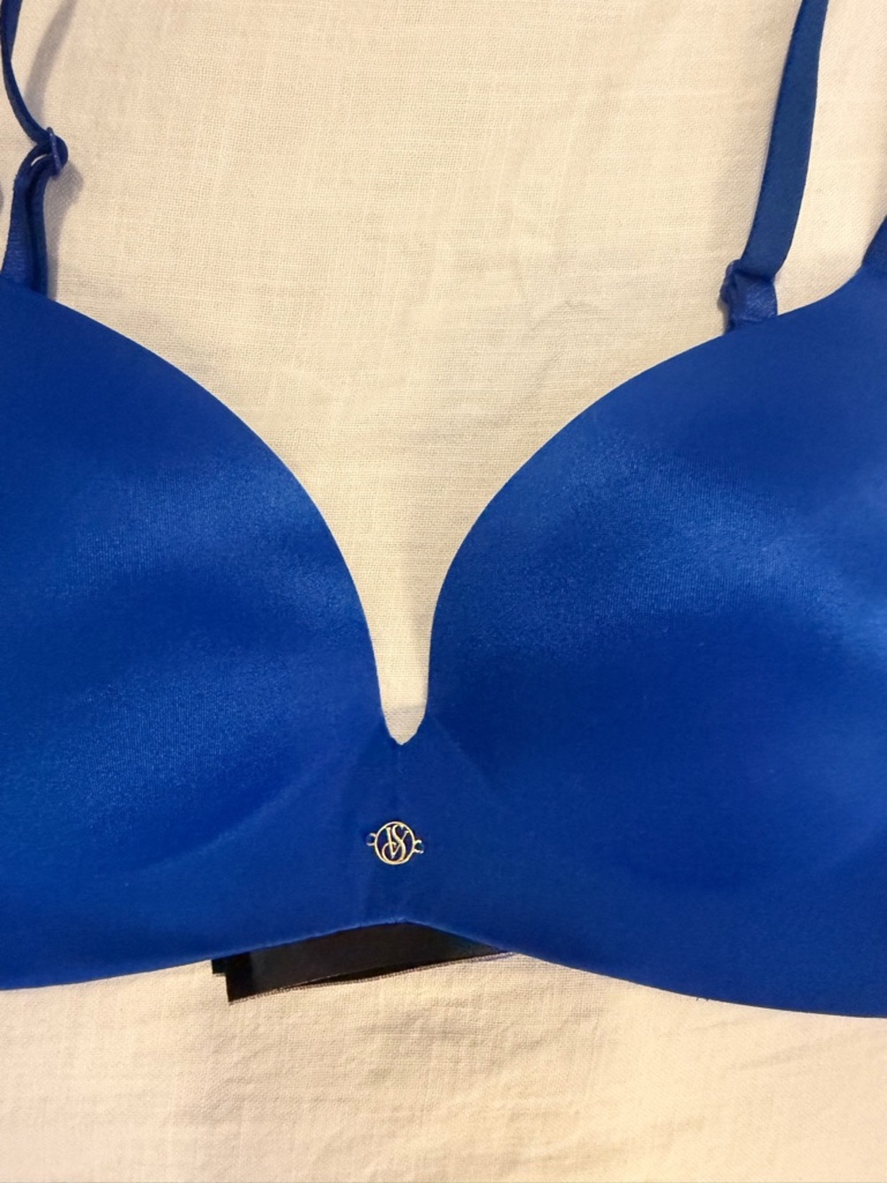 VS Royal blue push up bra 32C - Picture 2 of 3